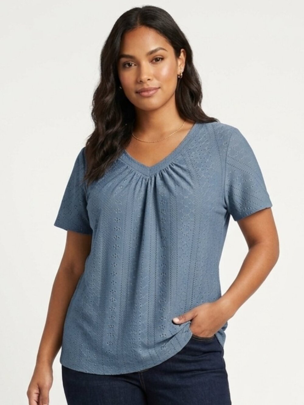 NWT Dolnine 1XL Blue-Gray Eyelet Pattern Short Sleeve V-Neck Top